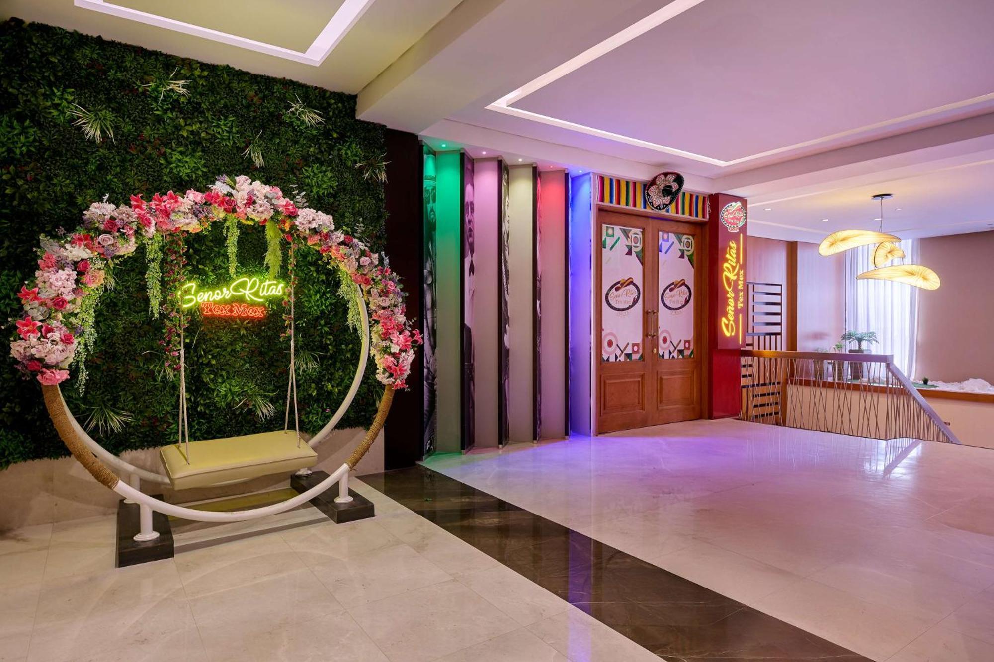 ดับเบิลทรี บาย ฮิลตัน โดฮา - อัลซัดด์ Hotel ภายนอก รูปภาพ The lobby of the hotel